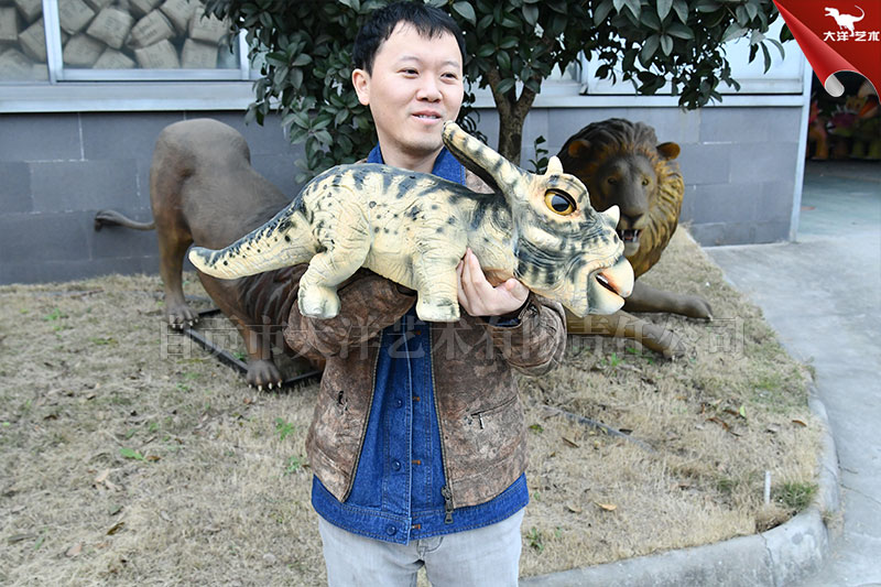 恐龍手偶，仿真小恐龍手偶