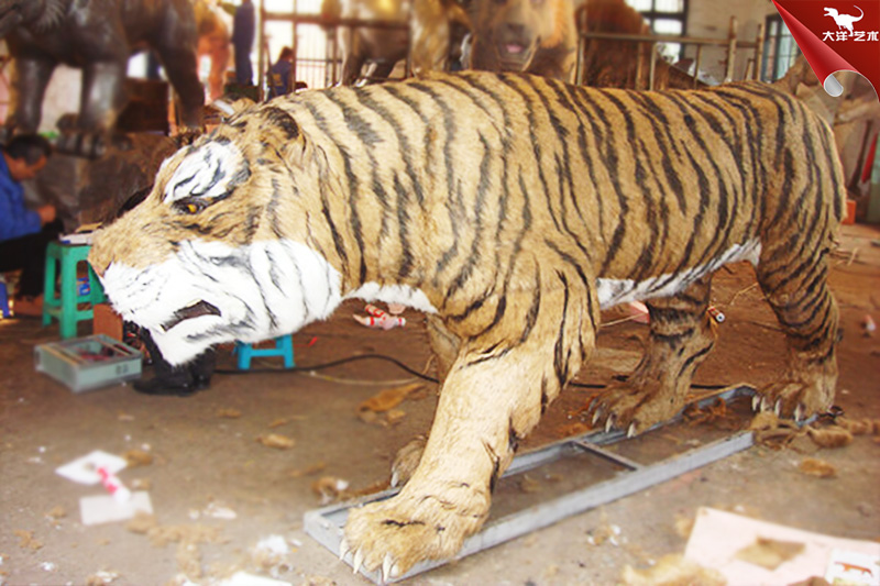 仿真老虎，景區(qū)動物園仿真老虎模型