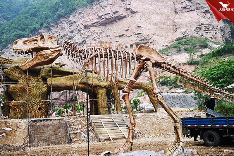恐龍化石骨架，霸王龍化石骨架
